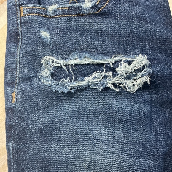 American Eagle Outfitters Dark Blue Distressed Skinny Jeans - Picture 3 of 13